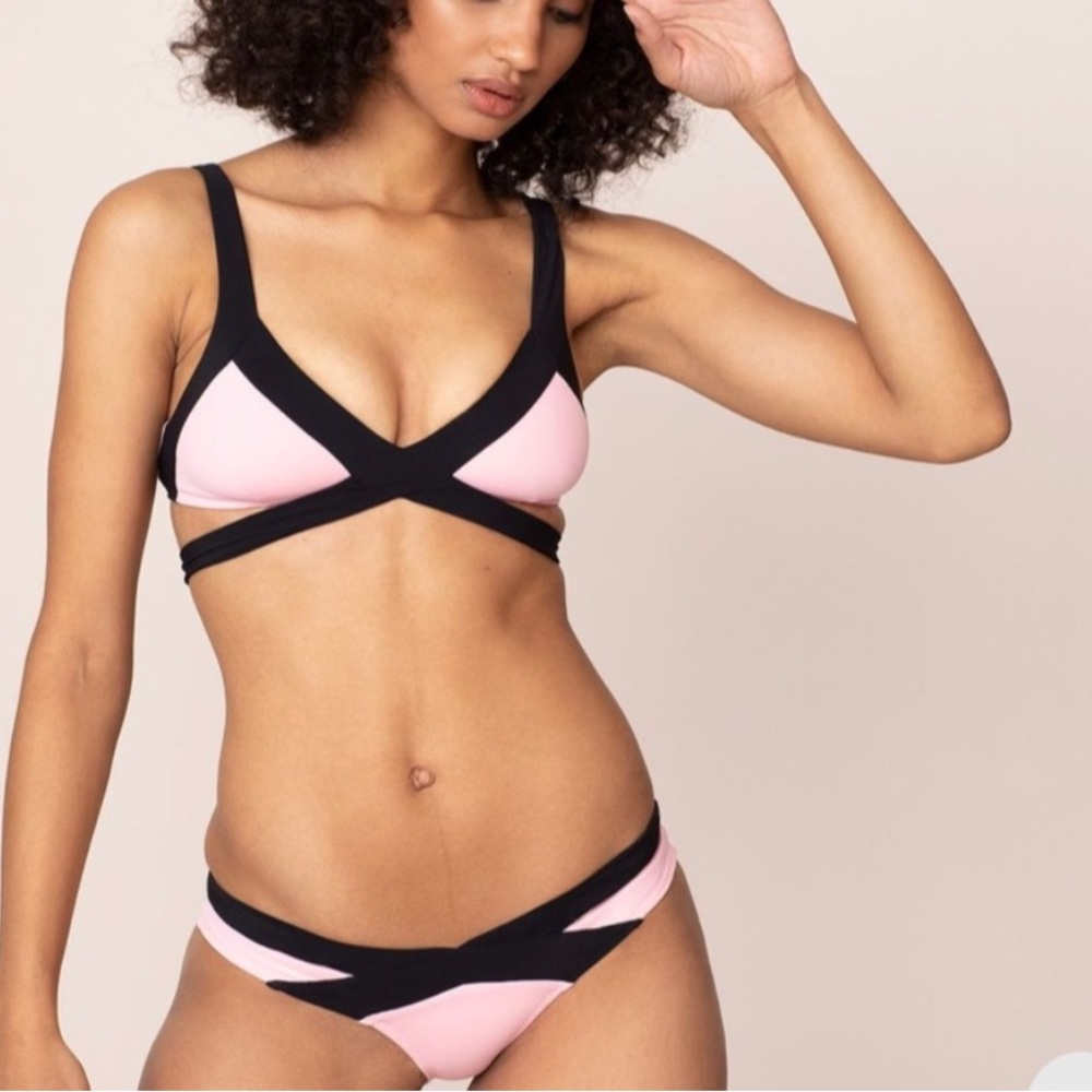 Agent Provocateur size S bikini